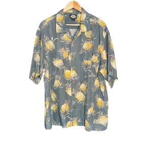 Tommy Bahama Mens Large Hawaiian Shirt Pineapple Rayon Camp Button Up Tropical
